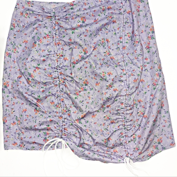 2 Piece floral skirt set - Picture 4 of 6